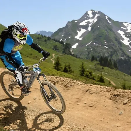De Nyon * Morzine
